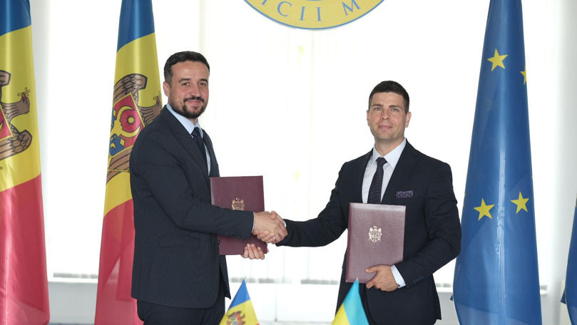 Moldova și Ucraina au prelungit Acordul de liberalizare a transportului