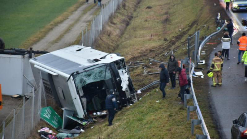 Mărturiile accidentului din Slovenia: Era prăpăd să fi fost și copii