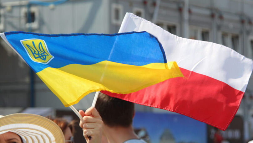 Polonia: Refugiații ucraineni nu vor primi indemnizații dacă nu lucrează