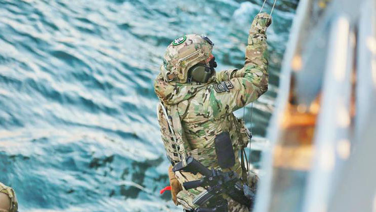 Militarii moldoveni pleacă la un exercițiu desfășurat în Marea Neagră