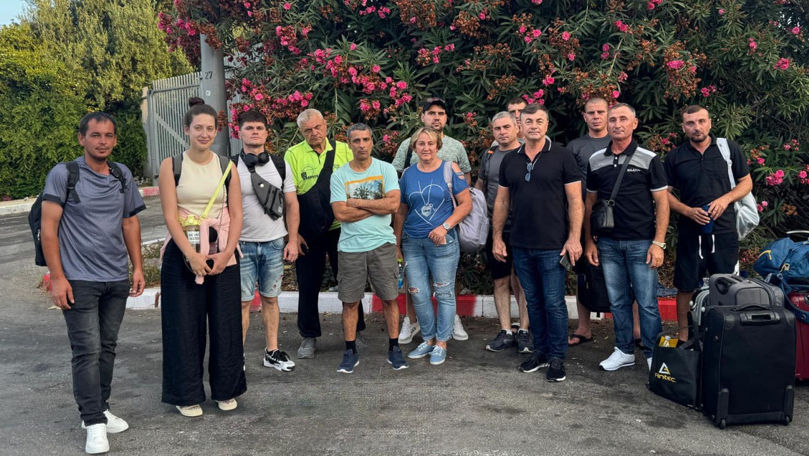 Un grup de 12 cetățeni moldoveni, evacuat din Israel prin Egipt