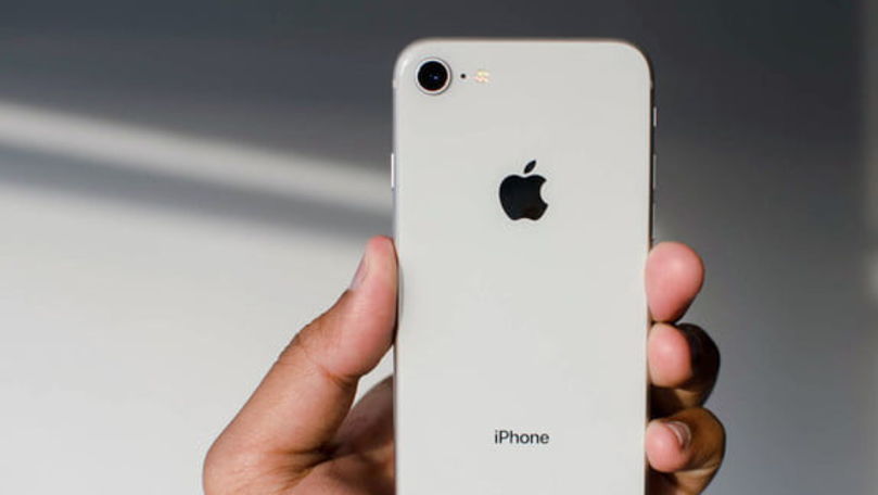 Banii câștigați de Apple din telefoane îți arată cât de mult ”te fură”