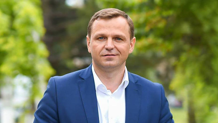 Cadou de zi de naștere: CEC a validat candidatura lui Năstase la alegeri
