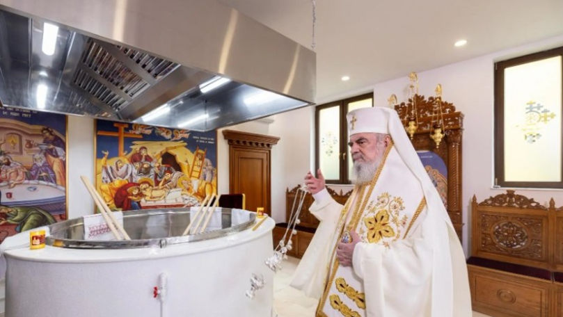 La Catedrala Patriarhală are loc Sfințirea Marelui Mir