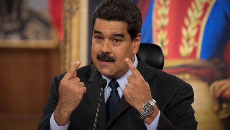 Maduro declară că lovitura de stat condusă de opoziţia a fost înfrântă