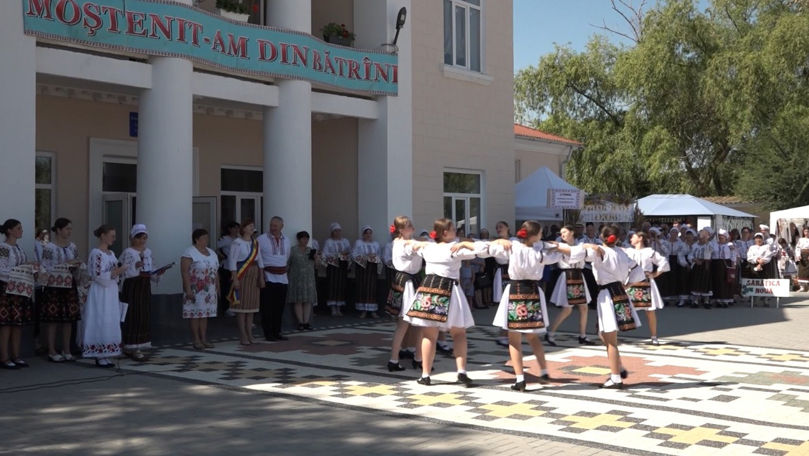 În satul Borogani a fost organizat Festivalul Moștenit-am din bătrâni