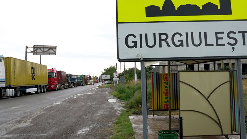 Транзит украинского зерна вызвал очереди из грузовиков в Джурджулештах.