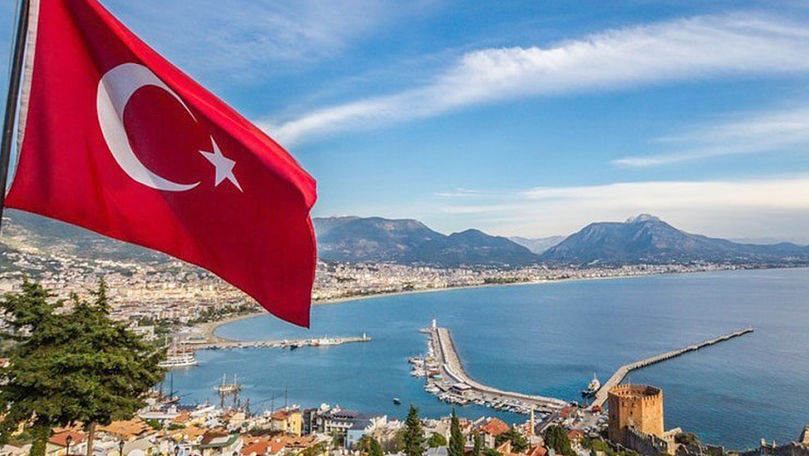 Străinii profită de prăbușirea lirei și își cumpără case în Turcia