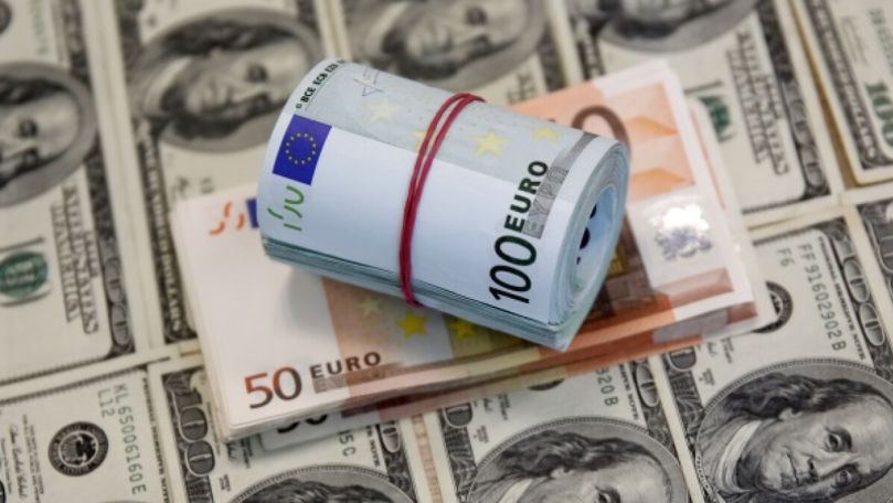 Curs valutar 12 mai 2025: Cât valorează un euro și un dolar