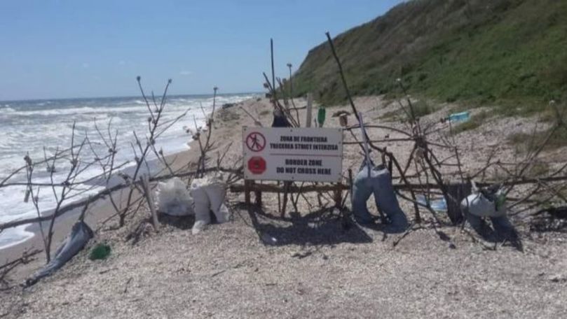 Cum arată graniţa dintre România şi Bulgaria pe plaja de la Vama Veche