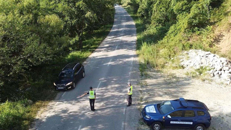 Un moldovean, cercetat după ce a fost prins cu un permis fals în România
