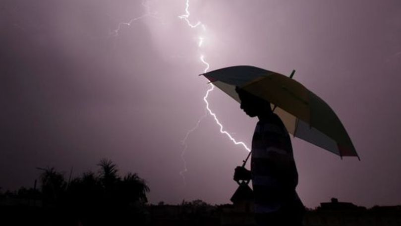 Alertă meteo: Cod galben de furtuni și grindină în toată țara