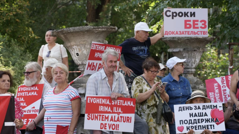 Susținătorii bașcanului continuă protestele la Penitenciarul nr.13
