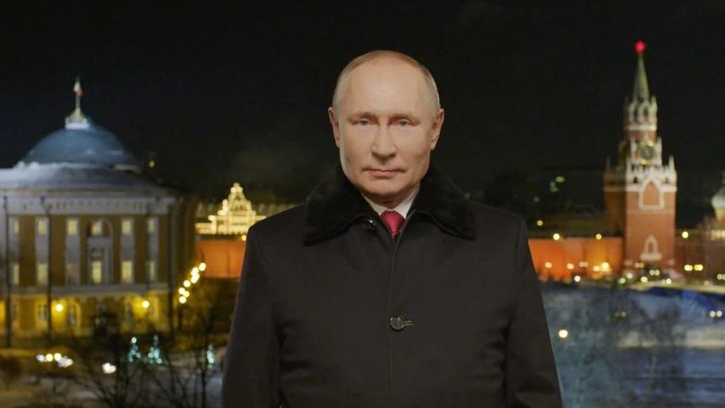 Putin, acuzat că purta în secret vestă antiglonţ în timpul mesajului de Revelion