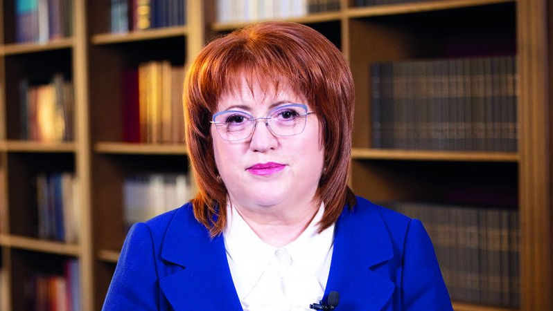 Domnica Manole solicită să i se achite salariile pentru 2017 - 2019