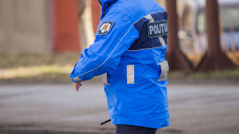 Doi polițiști de patrulare din Criuleni, cercetați pentru corupție