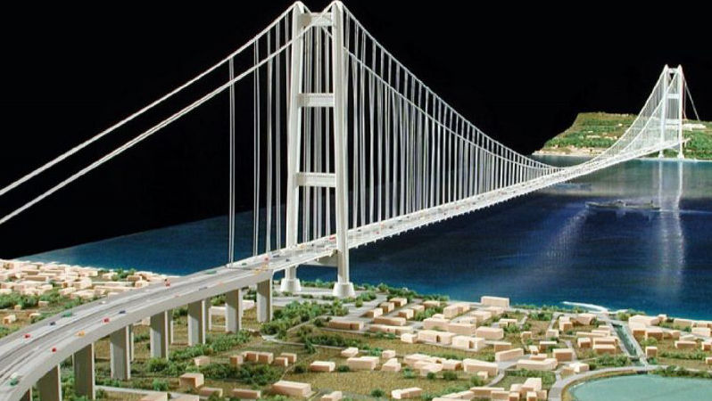 Italienii vor să construiască cel mai lung pod suspendat din lume