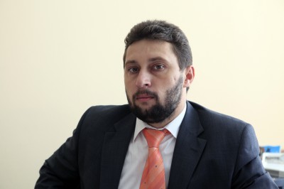 Бывший пресс-секретарь премьер-министра Влада Филата, бывший главный государственный советник Игорь Волницкий написал роман.