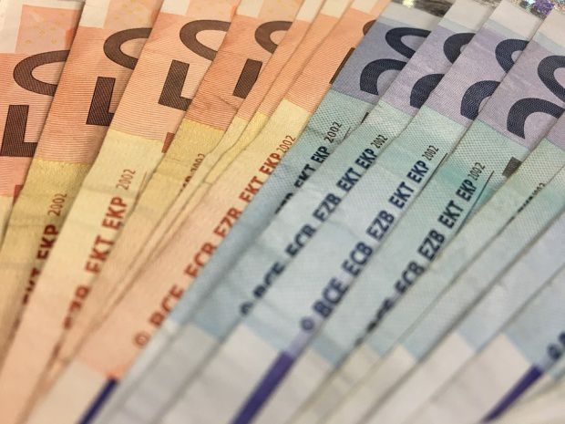 Daune morale de 1 milion de euro pentru victima unui accident produs în România.