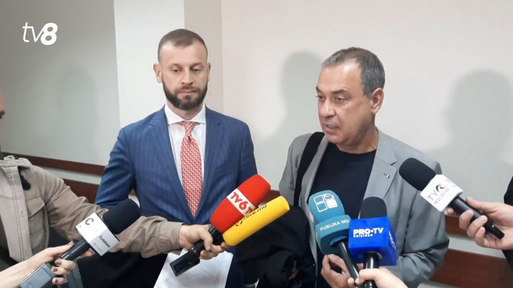 Адвокат Таубер: В суде мы представили письменные показания Киркорова.