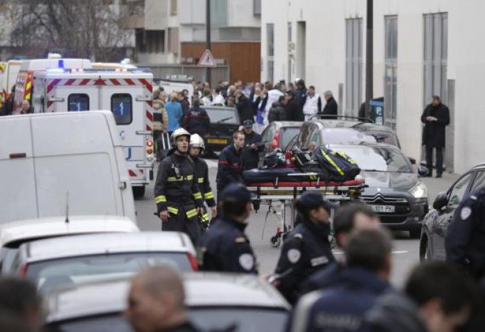 O persoană a fost rănita în urma unui schimb de focuri la Paris. Foto: opiniatimisoarei.ro