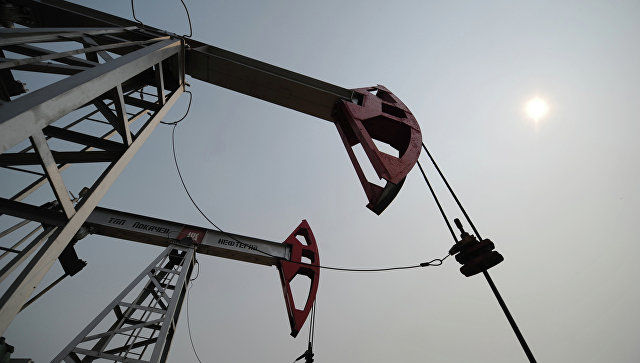 Сдерживают мировые нефтяные цены новости из Ливии.