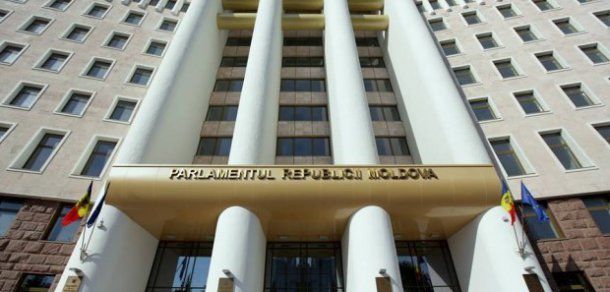 Dan Toma, angajat al Parlamentului, condamnat pentru diplomă falsă. Foto: infomoldova.net