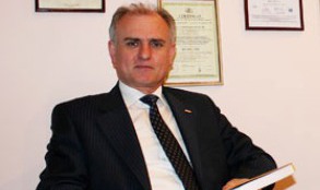 Ion Prisăcaru, a fost ameninţat cu moartea, după ce ar fi demascat o schemă frauduloasă, care ar fi adus prejudicii statului.