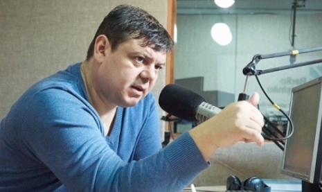 În acelaşi context, Mihăieş a cerut şi demisia managementului Băncii de Economii, implicata insluvi in spa;lari de bani de zeci si sute de milioane de euro. 