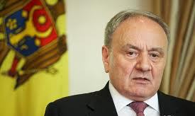  Promulgarea de către şeful statului, Nicolae Timofti, a celor patru legi dintre cele nouă adoptate cu votul comun a este o lovitură.