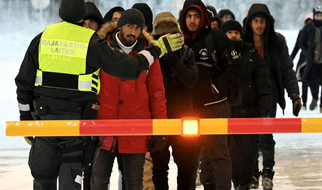 ЕС посылает 50 сотрудников Frontex на границу Финляндии с РФ.