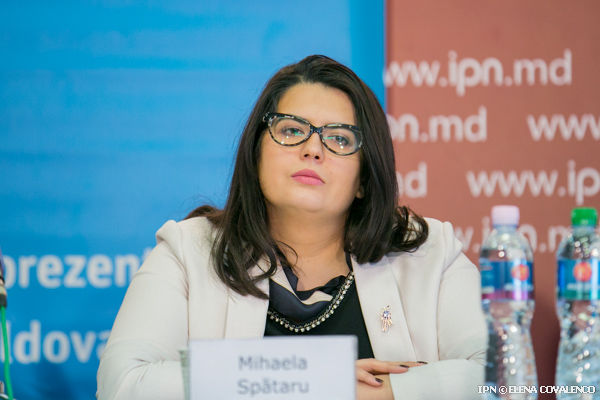 Депутат Европейской народной парламентской группы Михаела Спэтару.