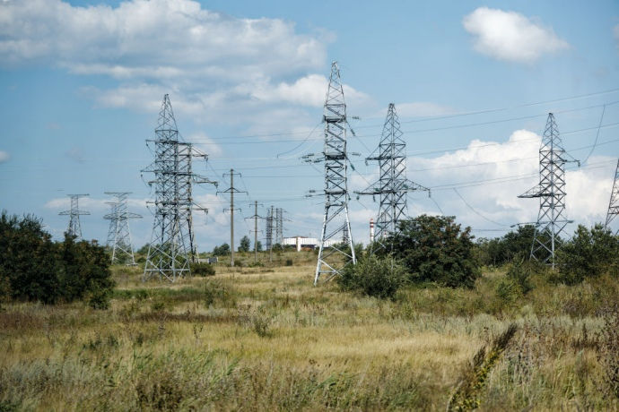 В Украине линия электропередач с Румынией выключалась из-за пожара.