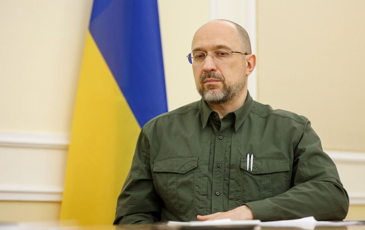 Шмыгаль: Сумма инфраструктурных убытков Украины превысила $100 миллиардов.