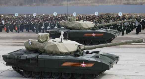Rusia a dezvăluit o nouă generaţie de tancuri de luptă numite Armata T-14 înaintea ceremoniilor organizate la 9 mai, când sărbătoreşte victoria în cel de-al Doilea Război Mondial.
