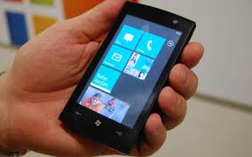 Timp de 1 an de zile, incepand din iunie, noul joc PGA Tour va fi disponibil exclusiv pe Windows Phone. Foto: obzortelefonov.ru