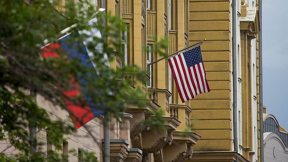 Трамп вывел из-под санкций США Рособоронэкспорт и ряд банков из России.