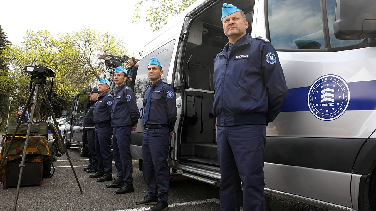 ЕС расширит полномочия Frontex по депортации мигрантов из стран вне Европы.