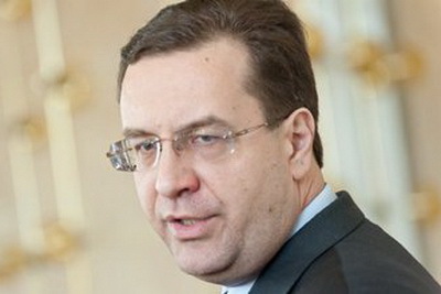 С сегодняшнего дня у фракции ДПМ официально появился новый председатель. Как и обещал ранее демократ Думитру Дьяков, этот пост занял Мариан Лупу.