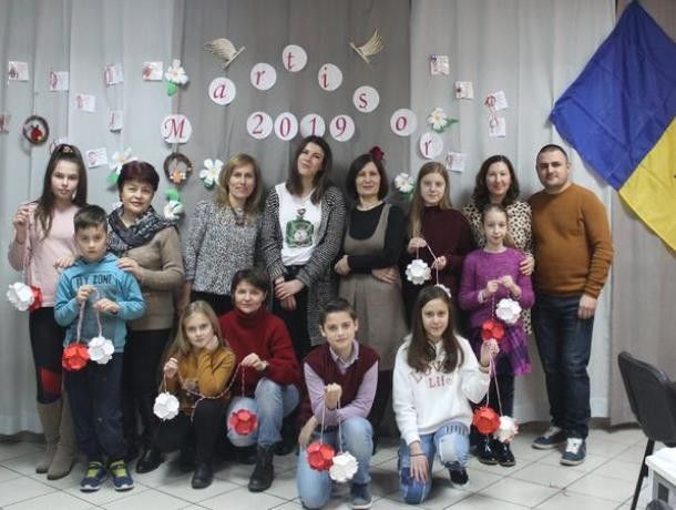 Проживающие в Греции молдаване сообща изготовили мэрцишоры.