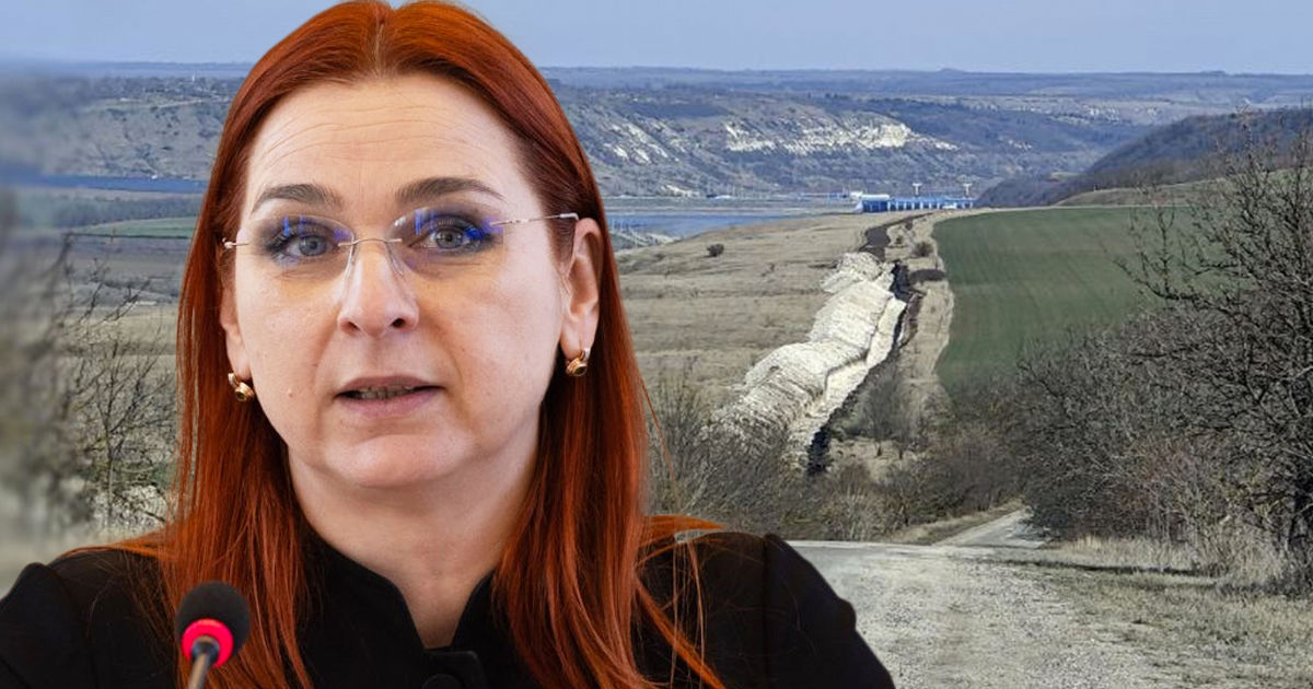 Ревенко об окопах на границе: Украина не должна согласовывать такие решения с нами. Коллаж: Point.md
