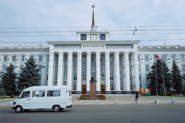 Din punct de vedere al dreptului internaţional, R.Moldova controlează spaţiul aerian al Transnistriei. Î