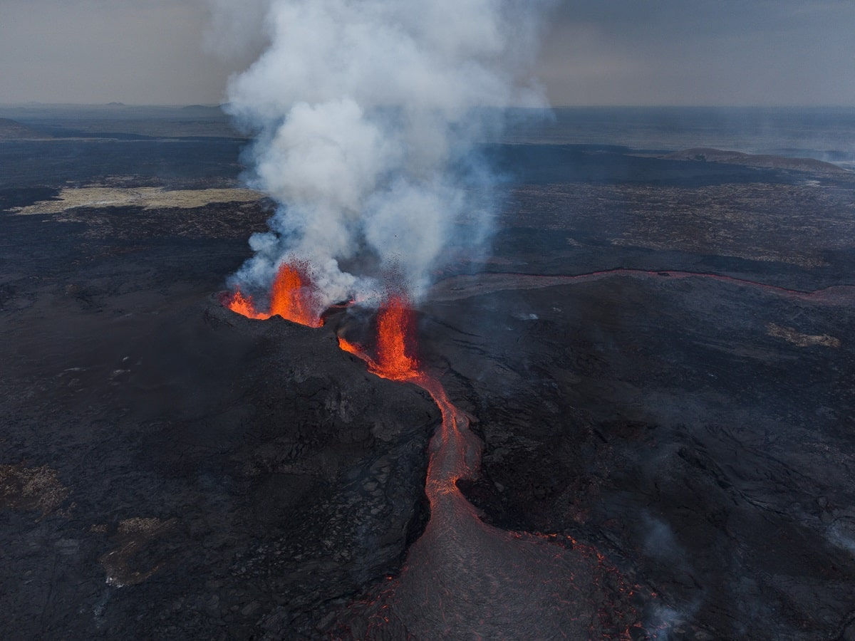 O erupție din Islanda a ajutat la dezvăluirea secretelor domeniilor magmatice din scoarța terestră.