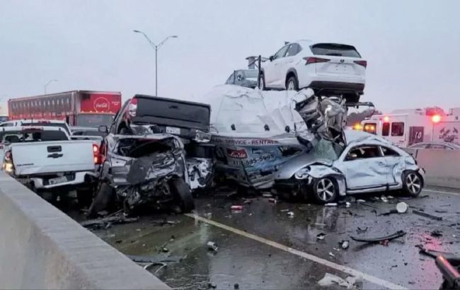 Ездят меньше, погибают больше: в США установлен рекорд смертности на дорогах.