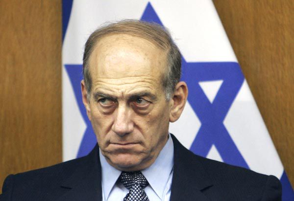 Fostul premier israelian, condamnat pentru luare de mita. Foto: algemeiner.com