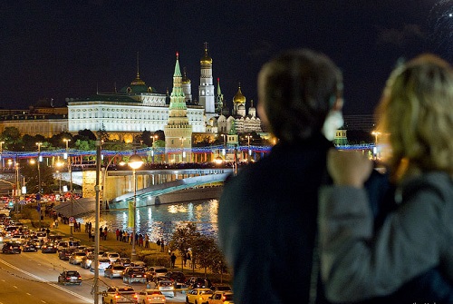 Несмотря на восторженные отзывы о красоте Красной площади, Кремля и Собора Василия Блаженного, большинство туристов посчитали его слишком густонаселенным.