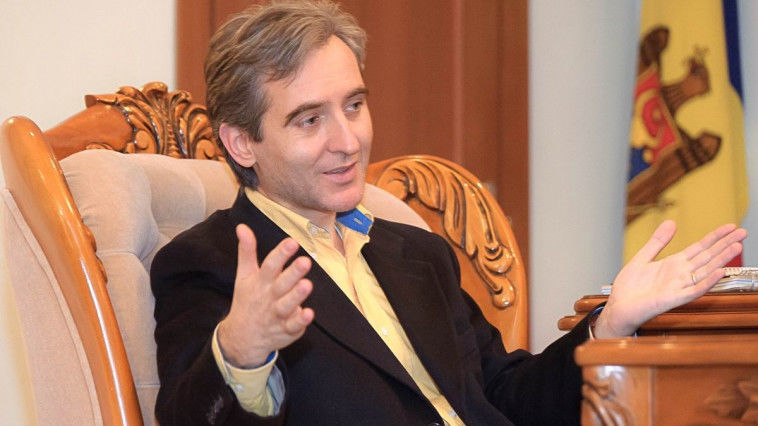 La sfârșitul lunii august Leancă a declarat că persoana care va candida din partea PLDM, PAS și PPDA se numește „Maia Năstase". Foto: stiri24.md