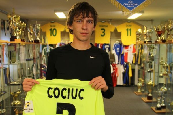  Cociuc înscrie primul gol pentru campioana Slovaciei. Foto: ipn.md