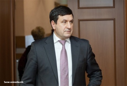 Ultimatum pentru Moldovanu: Radu așteaptă cererea de demisie