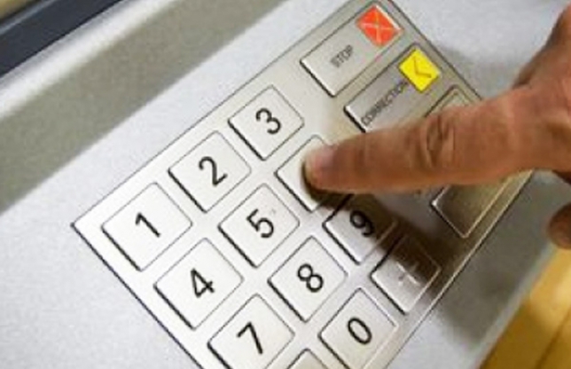 Porivit cercetărilor, prejudiciul cauzat deţinătorilor de carduri s-a ridicat la cifra de 9 820 de lei şi 200 de euro.